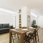 דירה - Boutique In The Center On The לקו