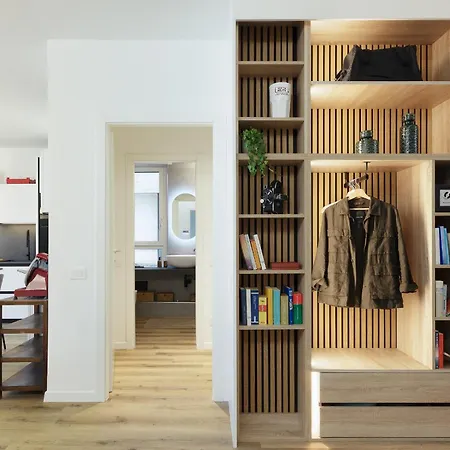 - Boutique In The Center On The *