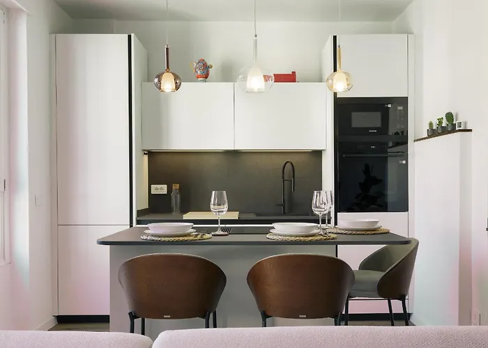 - Boutique In The Center On The Apartment Lecco