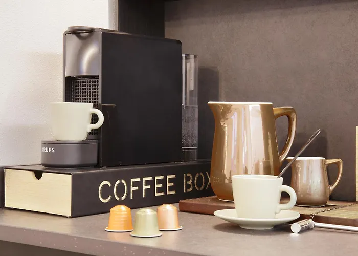 - Boutique In The Center On The