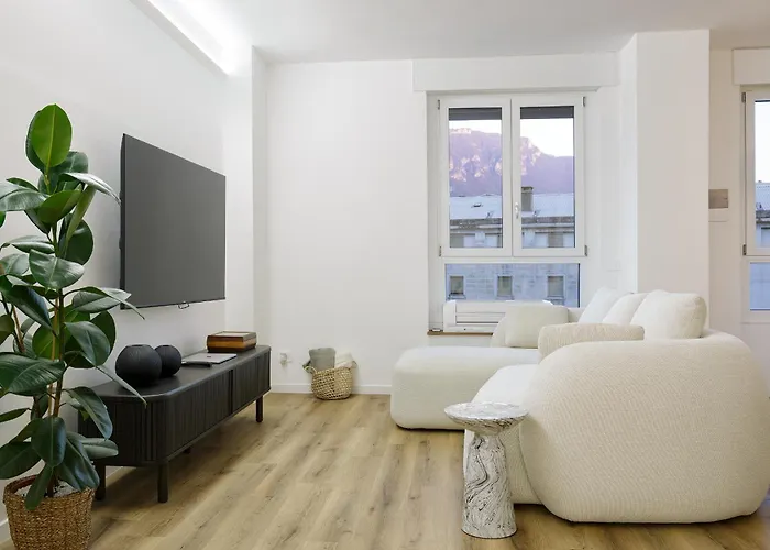 - Boutique In The Center On The Apartment